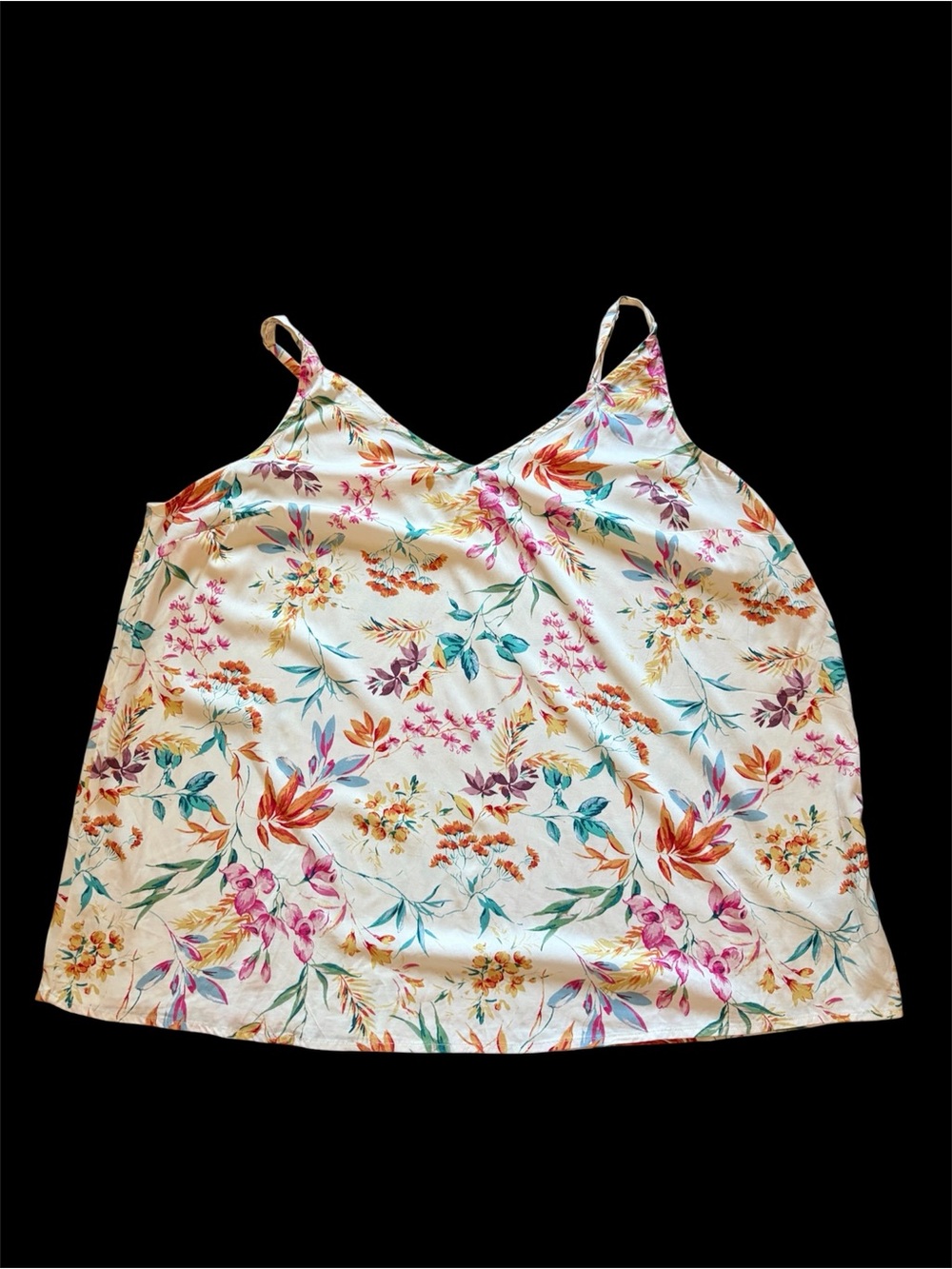 torrid Resort Beach Vacation White Floral V-Neck Spaghetti Strap Cami Size 3
